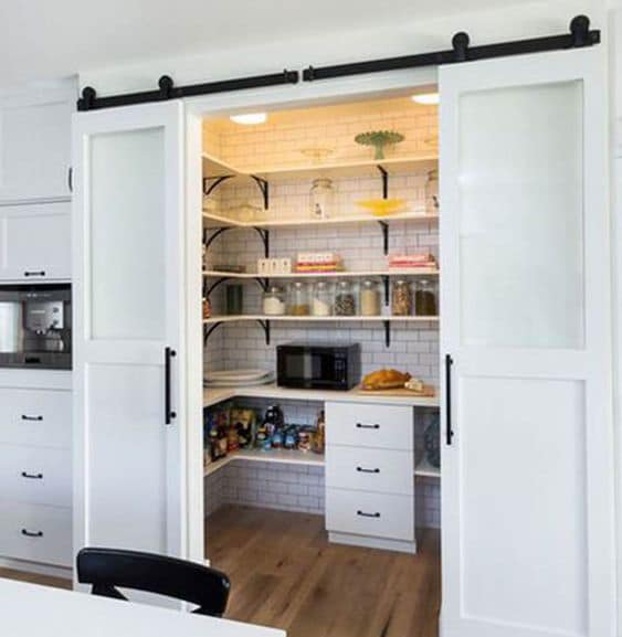 Kitchen-Craftsmen-Renovation-Blog-Butlers-Pantry-Walk-In-Storage