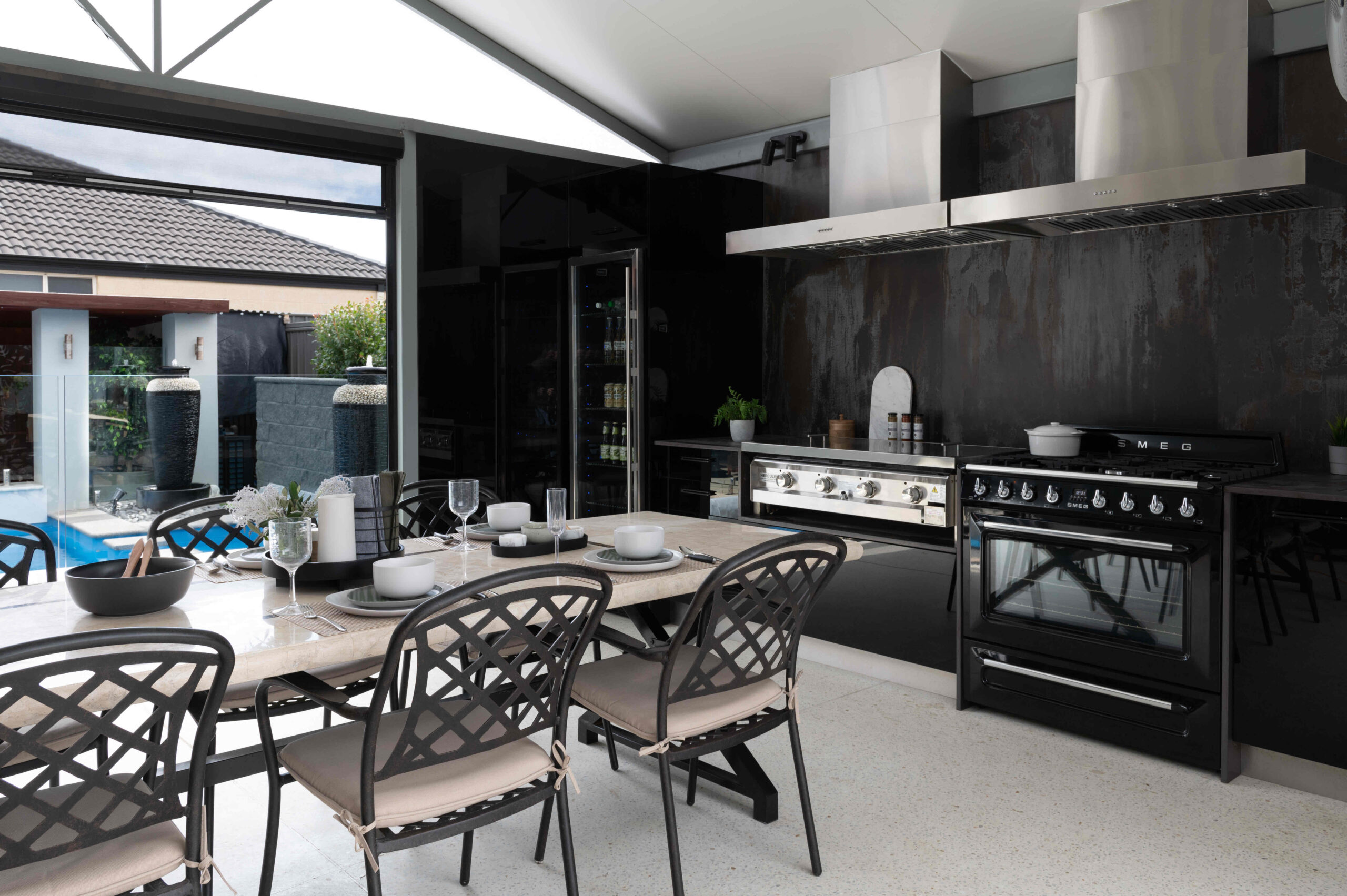 Alfresco Kitchens Perth | Outdoor Kitchen Lifestyle