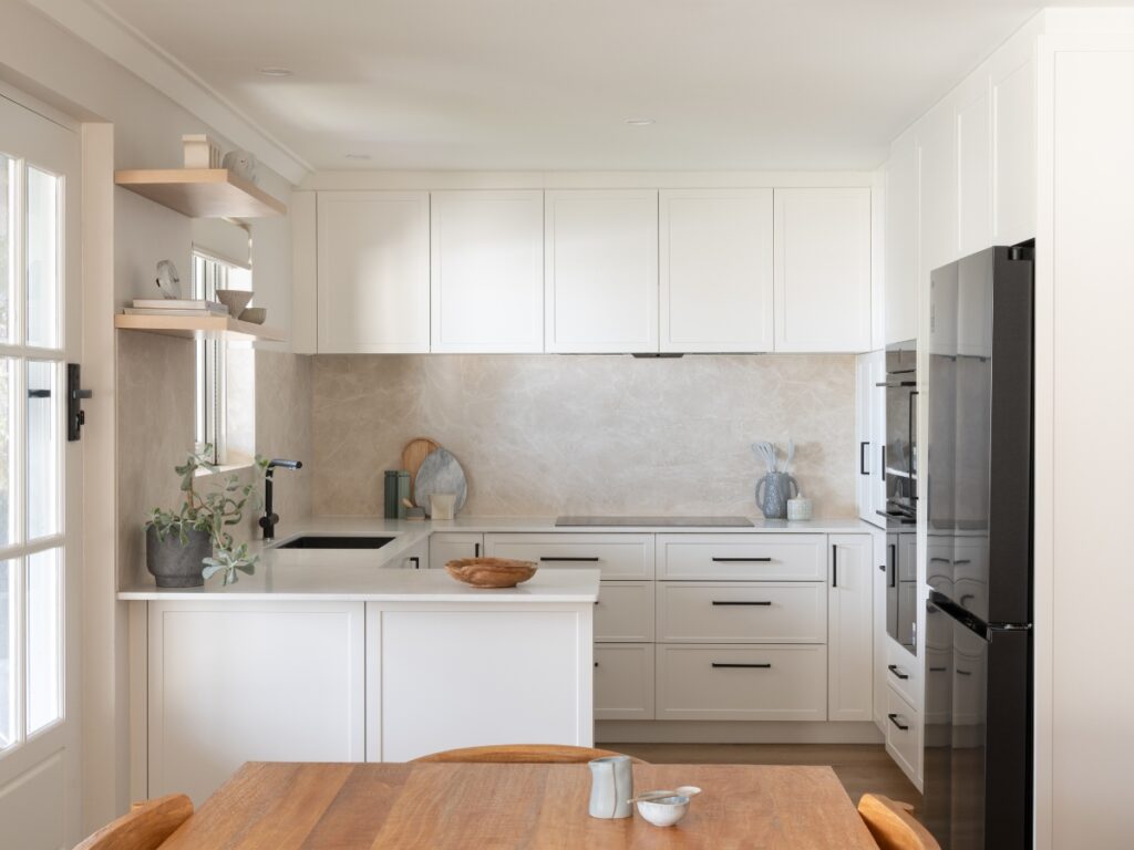 diamond cream stone splashback